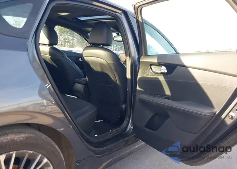 2024 Kia Forte Gt-Line z USA, uszkodzony, nr VIN 3KPF54AD6RE830071